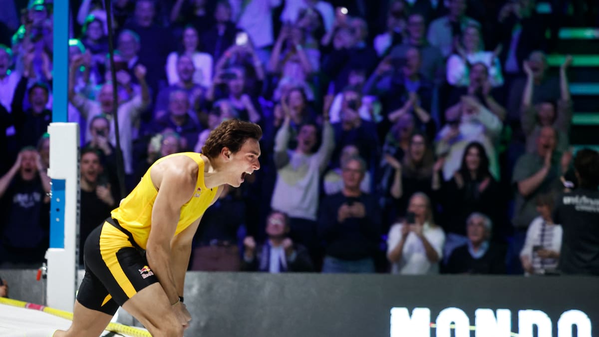 Armand Duplantis supera por decimoquinta vez su récord del mundo en salto con garrocha