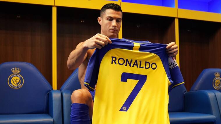 Desde Inglaterra frustran esperado debut de Cristiano Ronaldo en Al Nassr: el portugués arrastra una sanción
