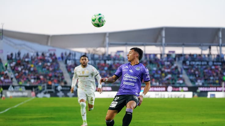 El inesperado golpe que sufre uno de los mejores chilenos en la Liga MX: su club podría desaparecer