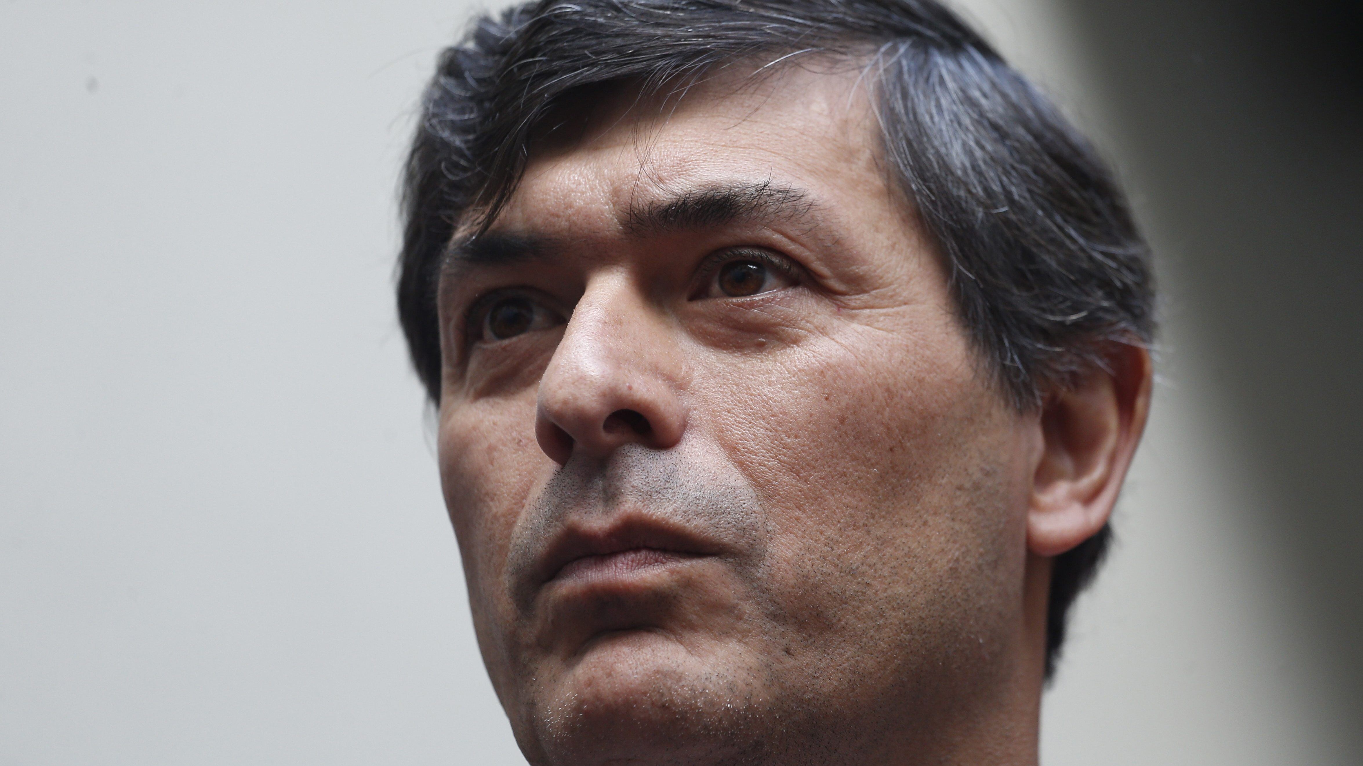 04 de Abril de 2017/SANTIAGOEl Economista Franco Parisi, durante el lanzamiento de su nueva candidatura presidencial en el Café Torres, ubicado en el Centro Cultural Palacio la Moneda.
FOTO: PABLO VERA LISPERGUER/AGENCIAUNO