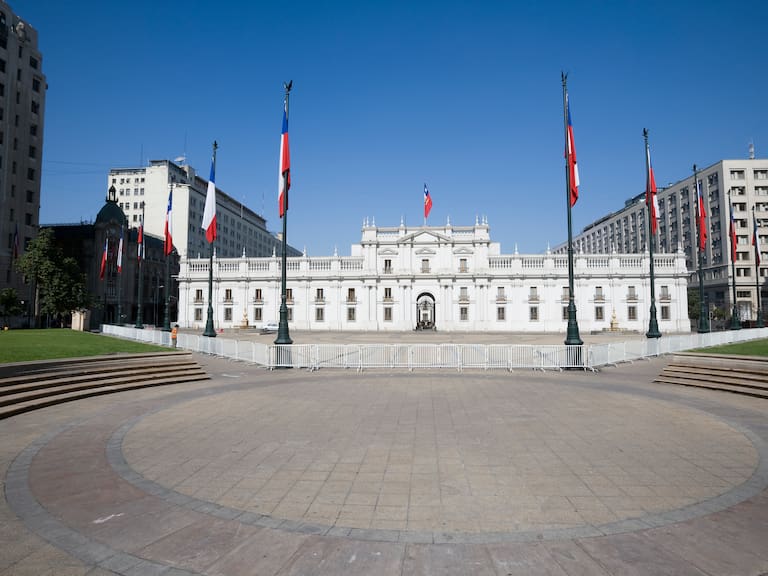 Nueva renuncia en el Ministerio del Interior: jefa de la División Jurídica deja su cargo