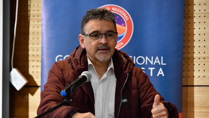 Flavio Salazar y programa de Jara