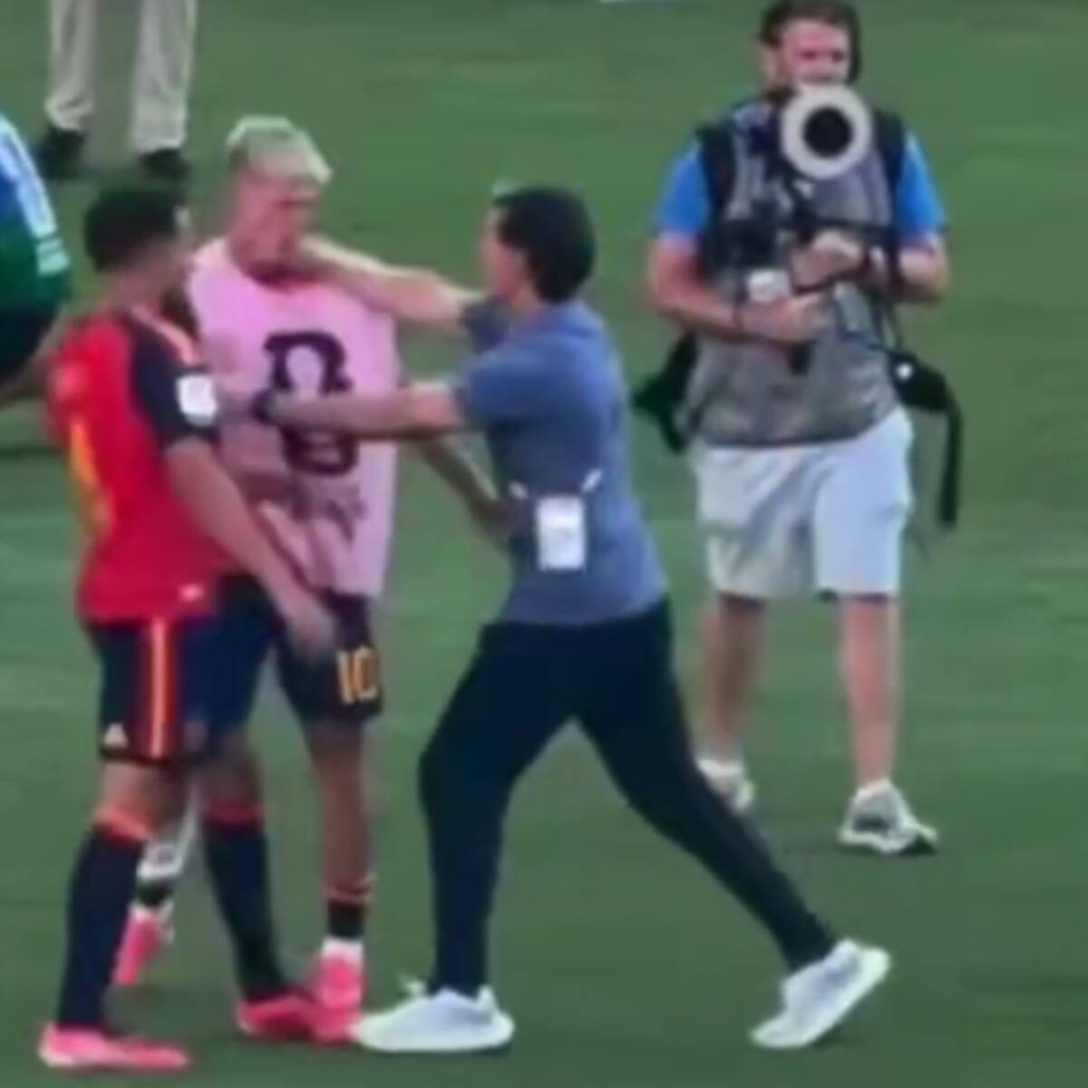 La confesión del ayudante de Lionel Scaloni tras su agresión a Dani Olmo en la final del Mundial: “Si lo veo...”