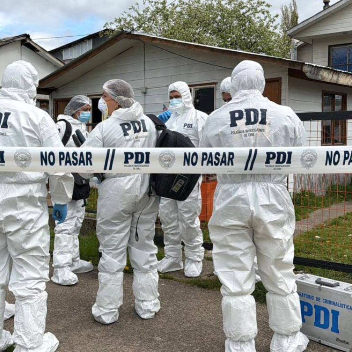Encuentran restos humanos al interior de casa Puerto Aysén: hay una persona detenida