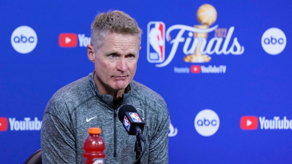 Steve Kerr - Finales NBA - juego 6 - Warriors vs Celtics