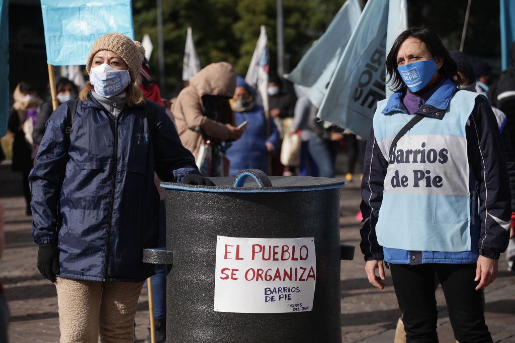 Manifestación de las organizaciones de ollas populares en Buenos Aires