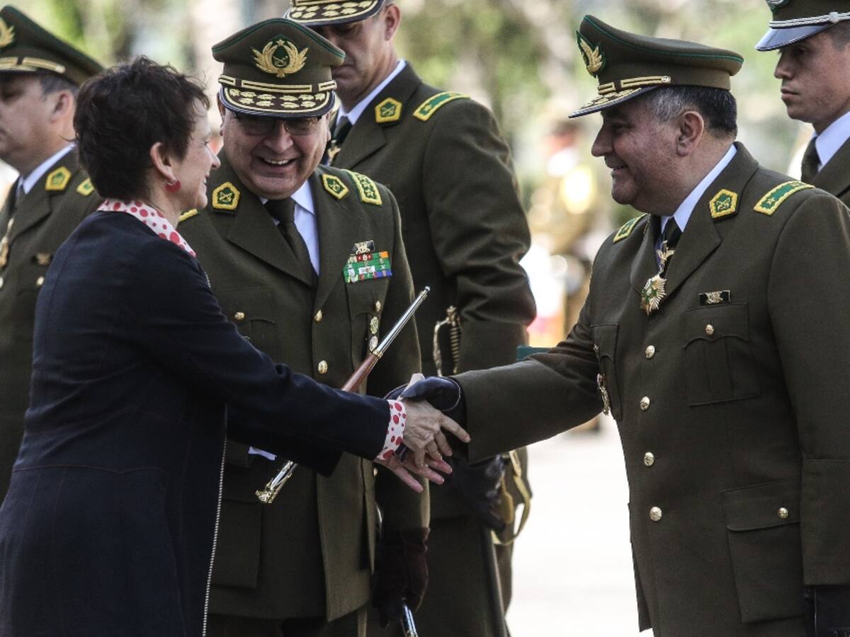 Carabineros presenta nuevo alto mando propuesto por general director Ricardo Yáñez: ministra Tohá participó en la ceremonia