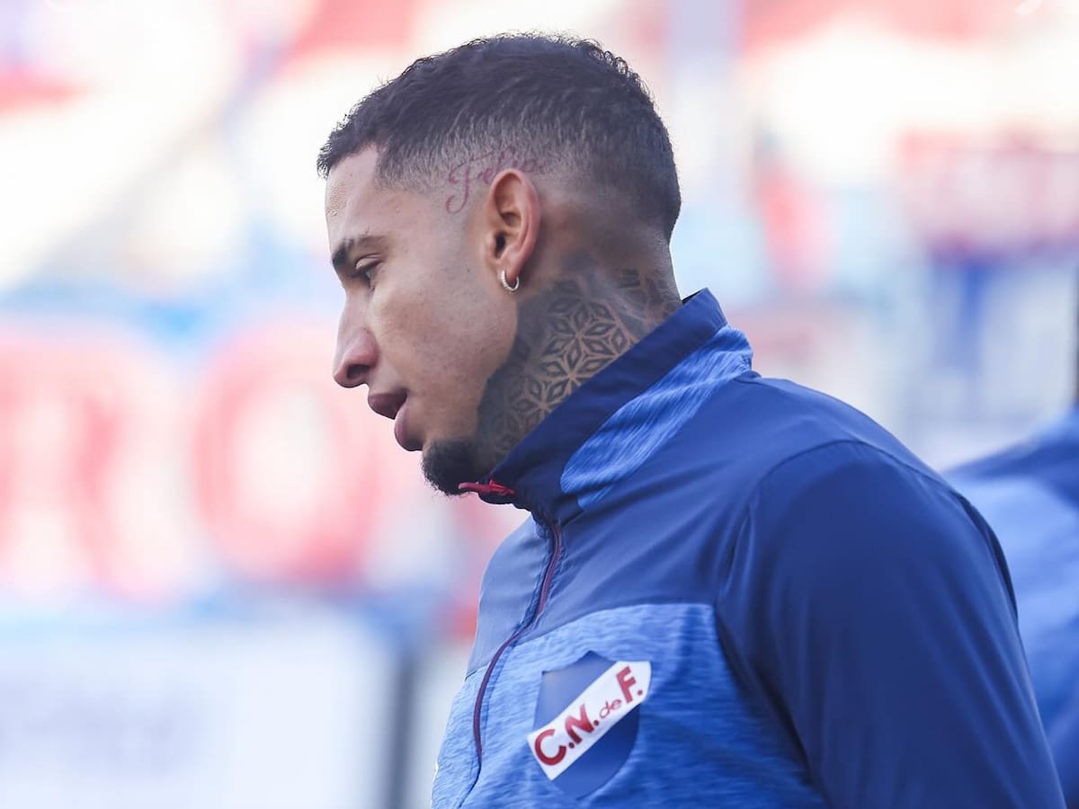 Con la U y Colo Colo a la cabeza: el fútbol chileno lamenta la muerte de Juan Izquierdo