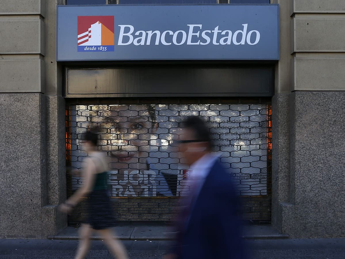 Mujer recibió un depósito de $6 billones en su Cuenta RUT: aseguró que desconoce el origen del dinero