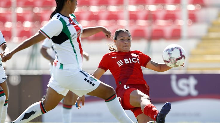 Fútbol femenino: constituyen oficialmente el primer sindicato de jugadoras profesionales en Chile