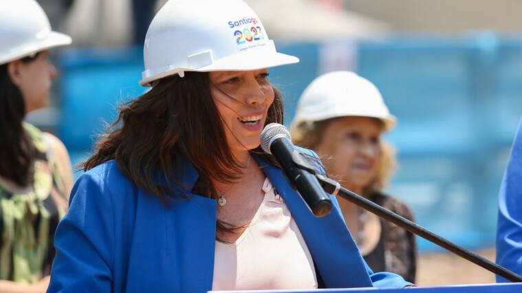 Alexandra Benado descarta problemas de Santiago 2023 con el acuerdo constitucional: "No se pueden topar las fechas"