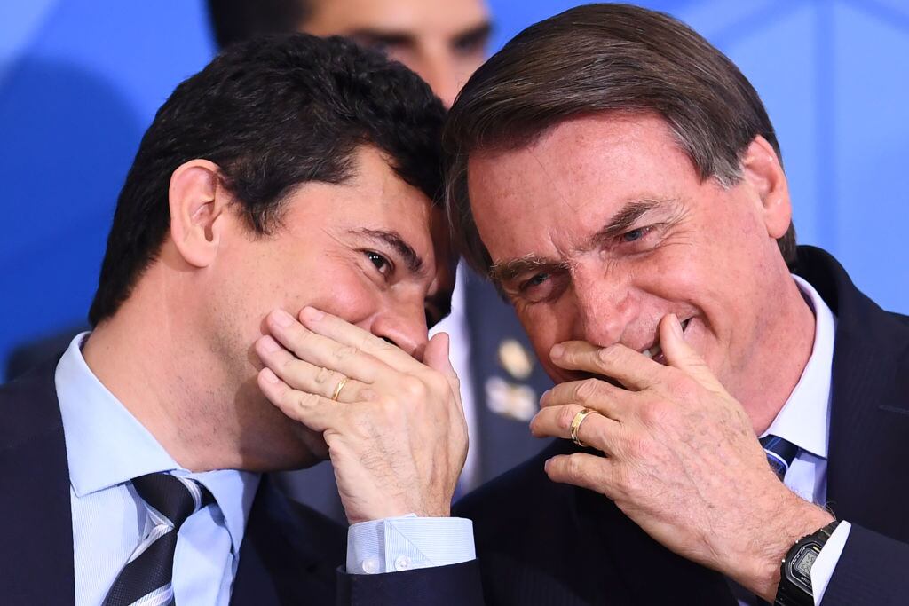 Sergio Moro acompañando a Jair Bolsonaro en 2019