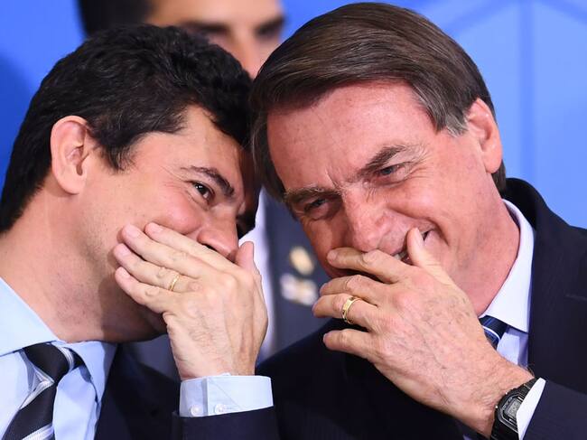 Sergio Moro acompañando a Jair Bolsonaro en 2019