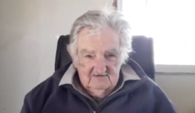 Pepe Mujica dedica emotivas palabras a Gabriel Boric.