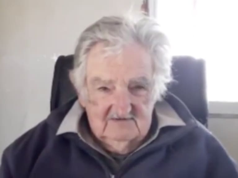 Pepe Mujica dedica emotivas palabras a Gabriel Boric.