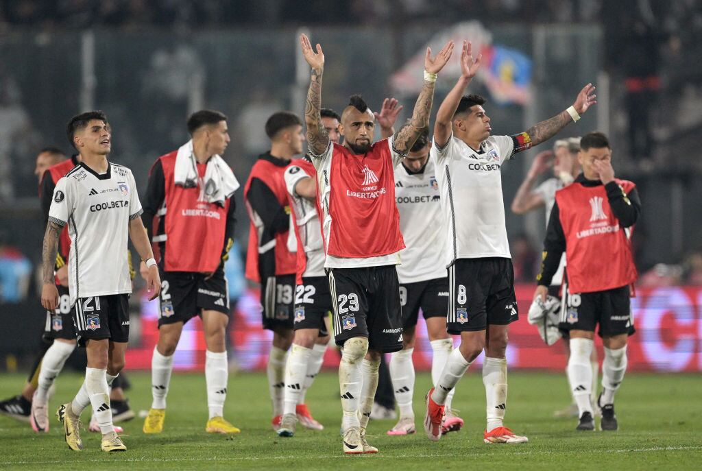 Historial más bien negativo: ¿Cómo le ha ido a Colo Colo jugando en Colombia por torneos internacionales? | Getty Images