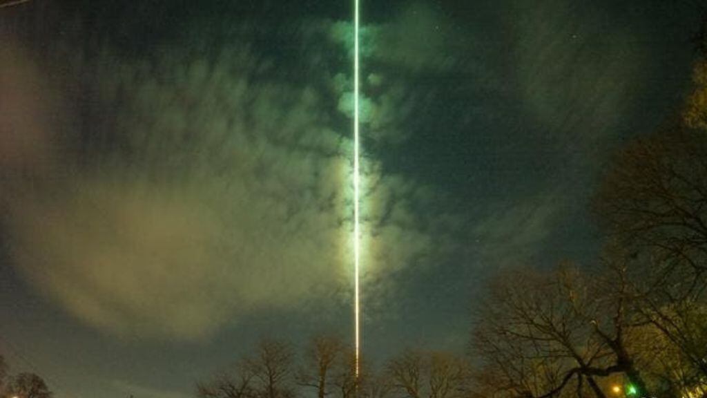 bola de fuego verde - meteorito - Canadá - Estados Unidos