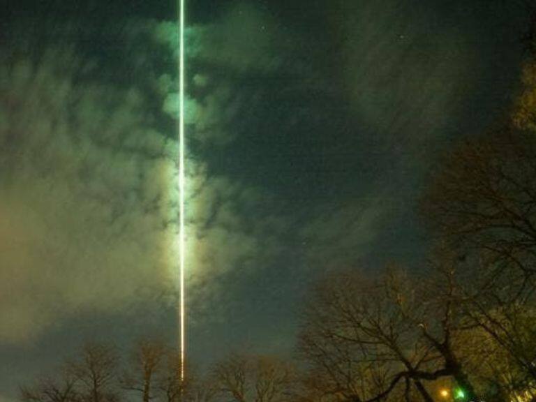 bola de fuego verde - meteorito - Canadá - Estados Unidos