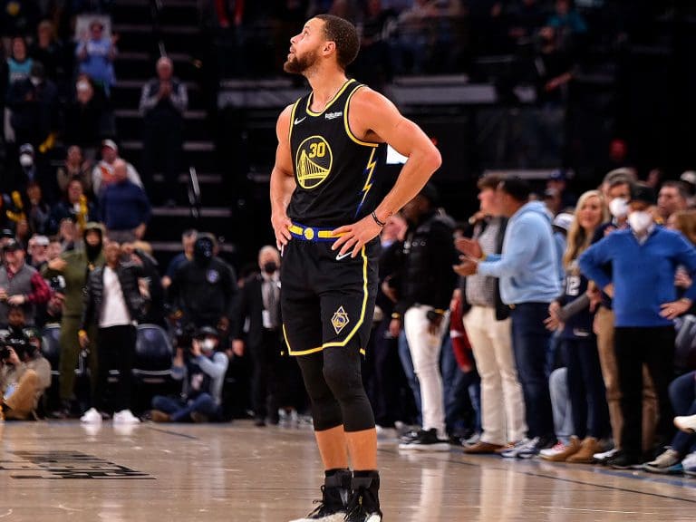 ¿El Chef bajó la llama? Stephen Curry bajó sus números en la NBA y lleva porcentaje por debajo de su marca