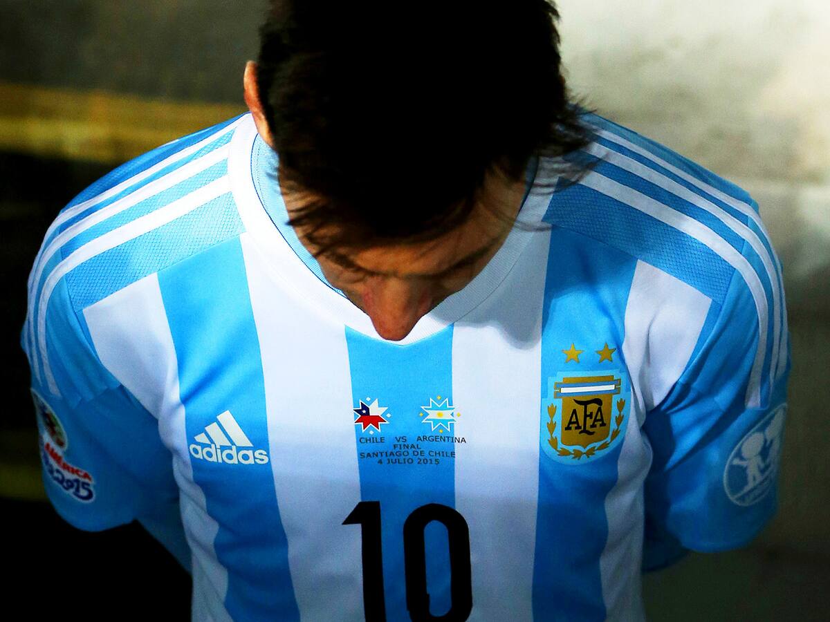 “Duele todo, hasta el corazón”: el recordado llanto de la prensa Argentina tras perder la Copa América 2015 con La Roja