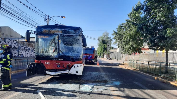 Choque de buses en Santiago - Benjamín Turner - ADN Te Acompaña - 25 de diciembre de 2023