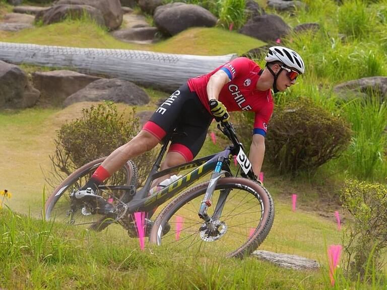 Martín Vidaurre logró en el ciclismo de montaña lo mejor de Chile hasta ahora en los JJ.OO. de Tokio