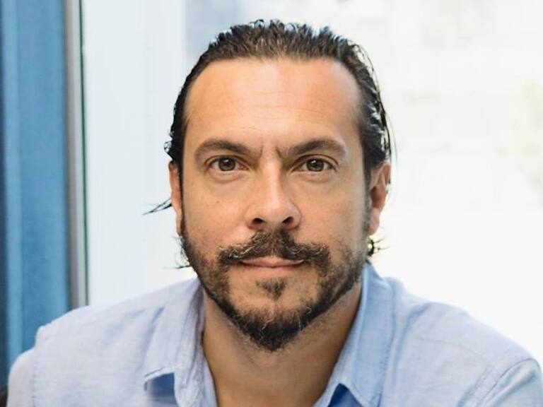 ¿Nuevo amor? Pillan a Mauricio Jürgensen de lo más íntimo con conocida actriz