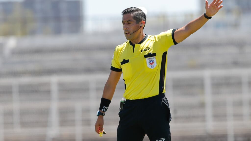 Está de vuelta: Francisco Gilabert es designado para volver a arbitrar en Primera División