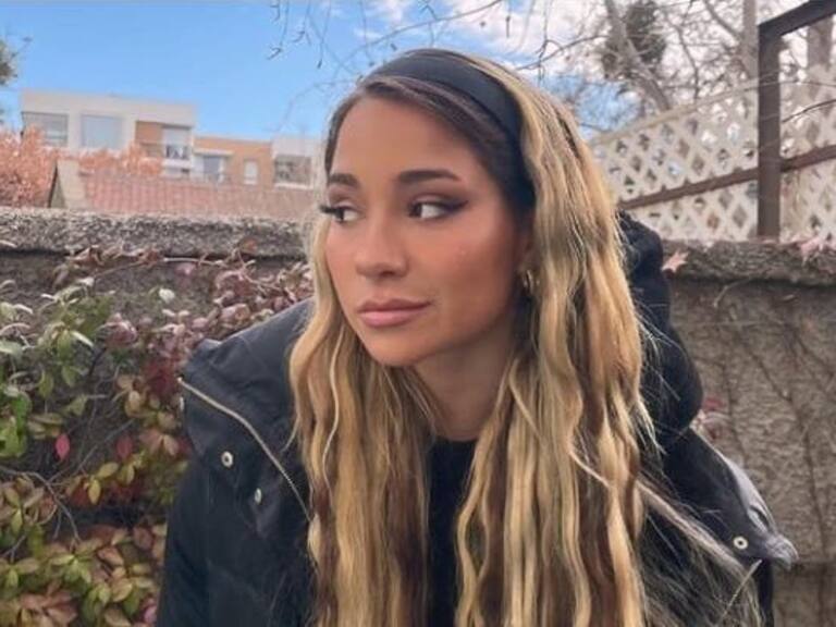 Princesa Alba anunció lanzamiento de su primer disco