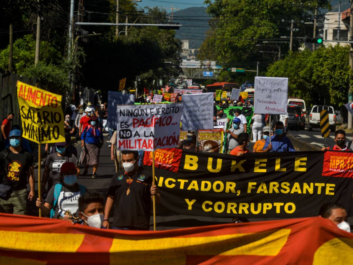 Bukele trató de «farsa» los acuerdos de paz y recibe críticas de organismos de DDHH