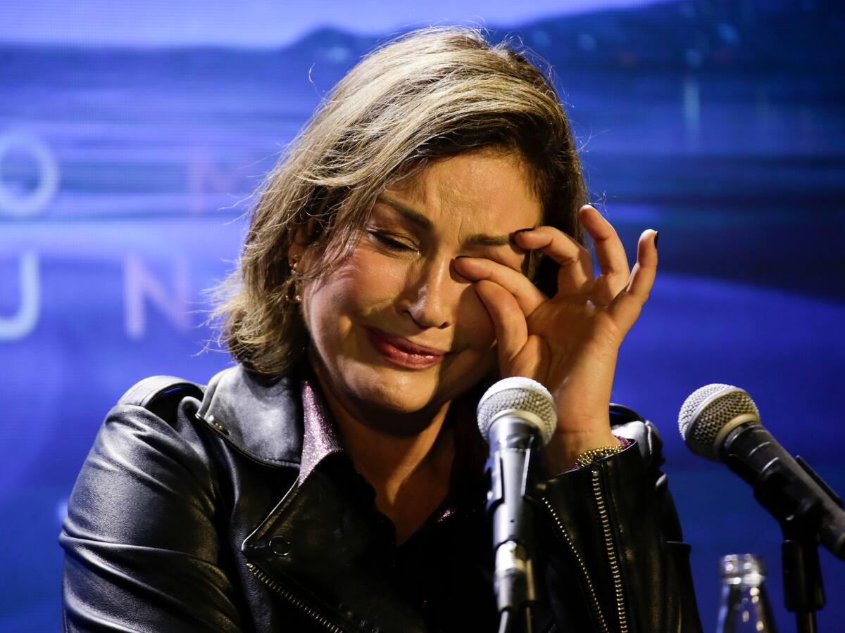 “Tengo la cabeza hecha una papa”: Javiera Contador rompe en llanto en conferencia tras ser pifiada en el Festival de Viña 2024