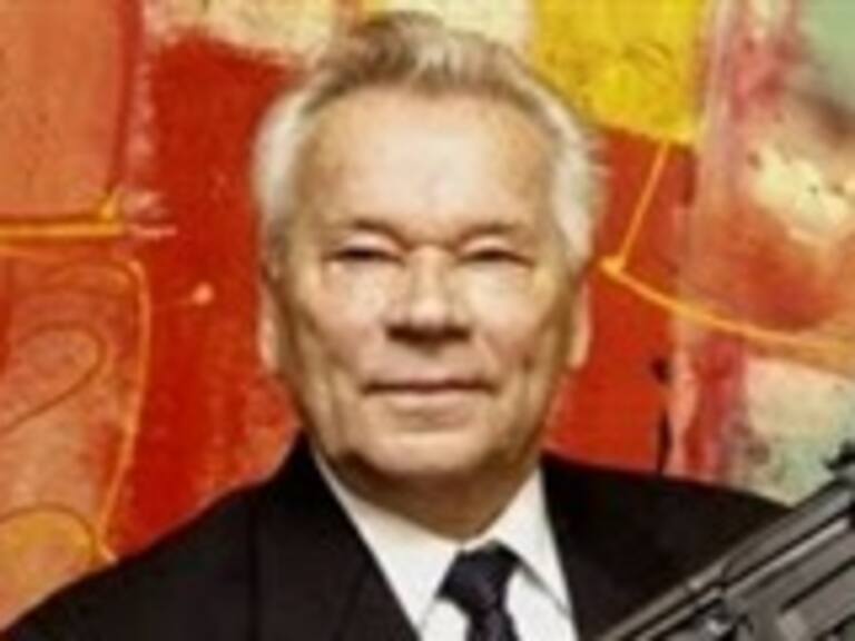 Murió Mijail Kalashnikov, creador del rifle de asalto AK-47