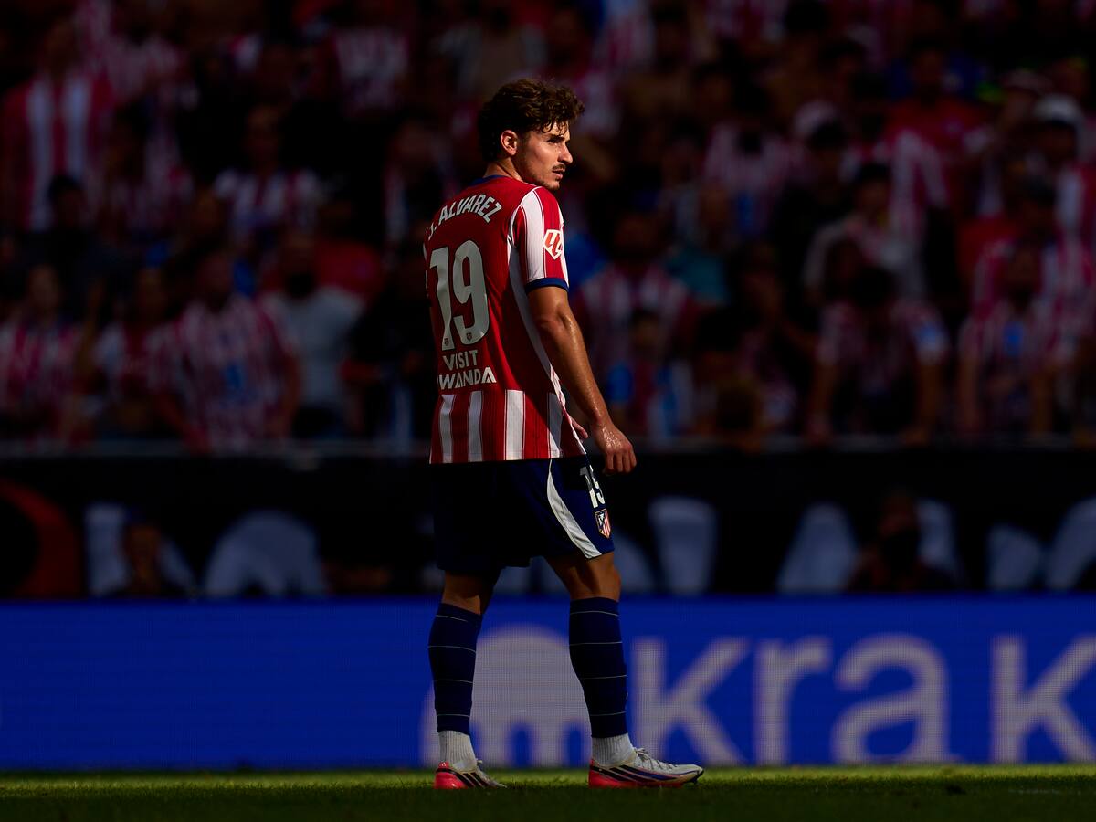 Ni con los niños: acusan horrible actitud de Julián Álvarez con los hinchas del Atlético Madrid