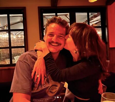 Pedro Pascal publica tierno momento junto a Dakota Johnson en sus redes sociales
