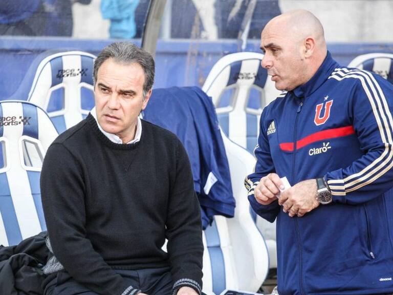 9 de Agosto del 2014 / ANTOFAGASTA
Martin Lasarte conversa con su ayudante tcnico, Rodolfo Neme, durante el partido valido por la cuarta fecha del Campeonato Apertura 2014-2015 entre Club Deportes Antofagasta y Audax Italiano
FOTO: MAGALY VISEDO / AGENCIAUNO