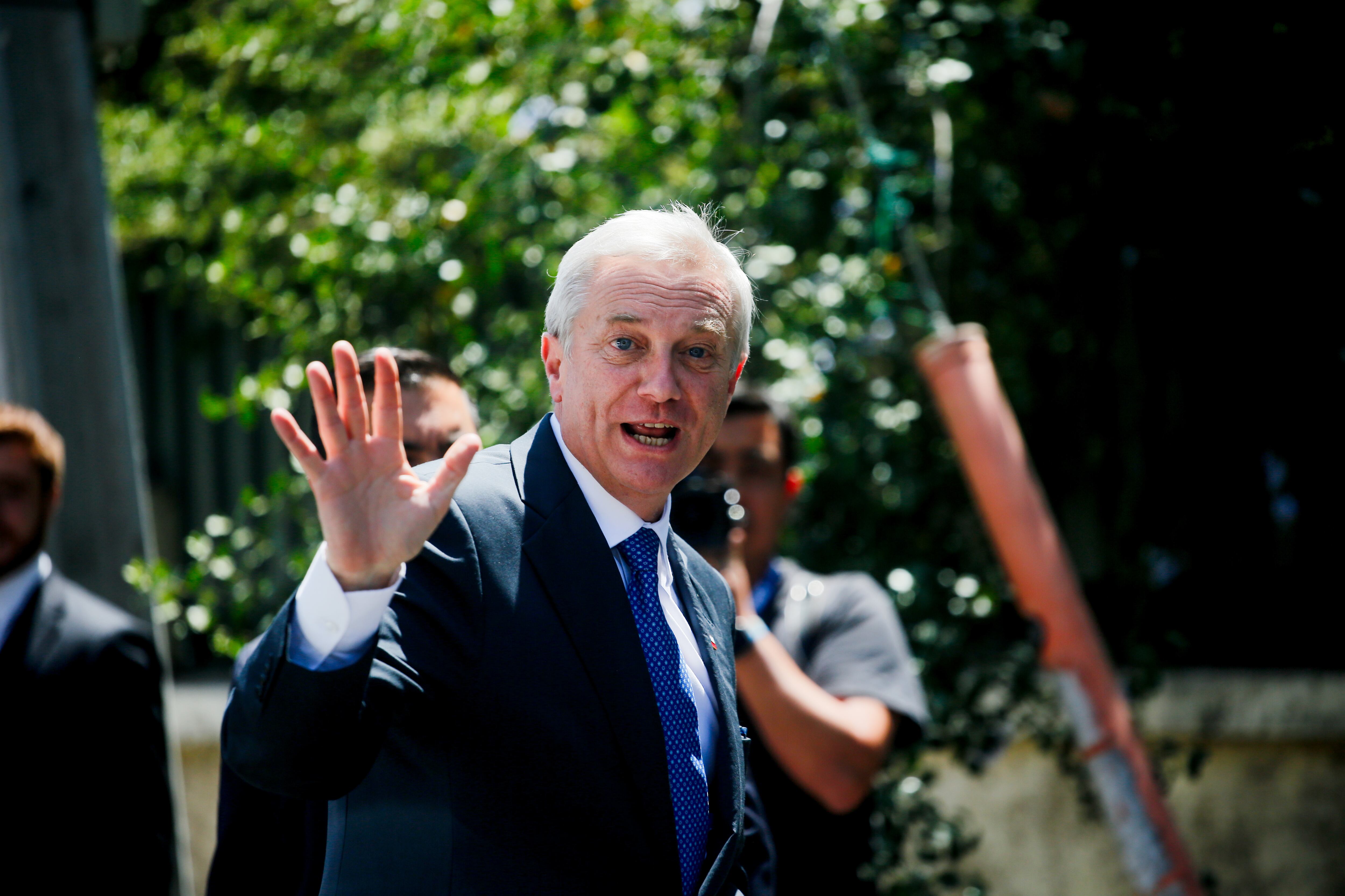 22 de diciembre de 2025/ÑUÑOA
El presidente electo, José Antonio Kast, llega hasta la oficina de la ex presidenta Michelle Bachelet, donde sostendrán una reunión.
FOTO: HANS SCOTT/AGENCIAUNO