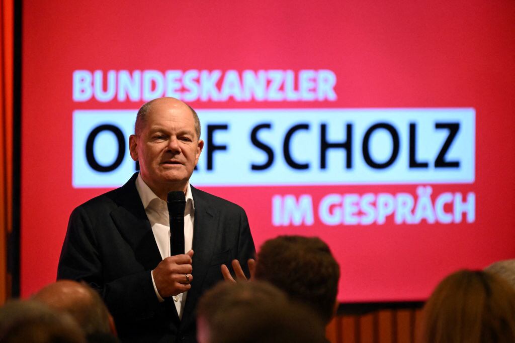 El actual canciller de Alemania, Olaf Scholz, hace campaña para su partido SPD para las futuras elecciones generales