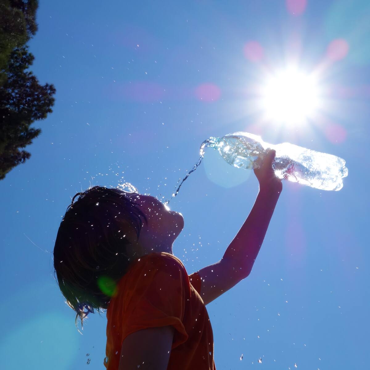 Ola de calor este sábado: DMC emite advertencia por altas temperaturas de hasta 35°C en la zona central