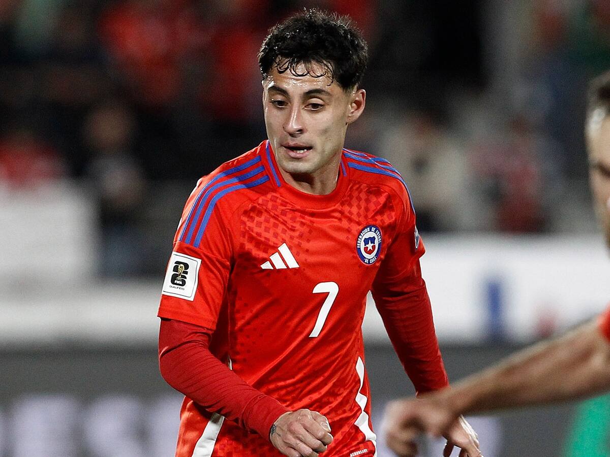 “Gracias a mis compañeros…”: el mensaje de Javier Altamirano previo a los amistosos de La Roja en Rusia