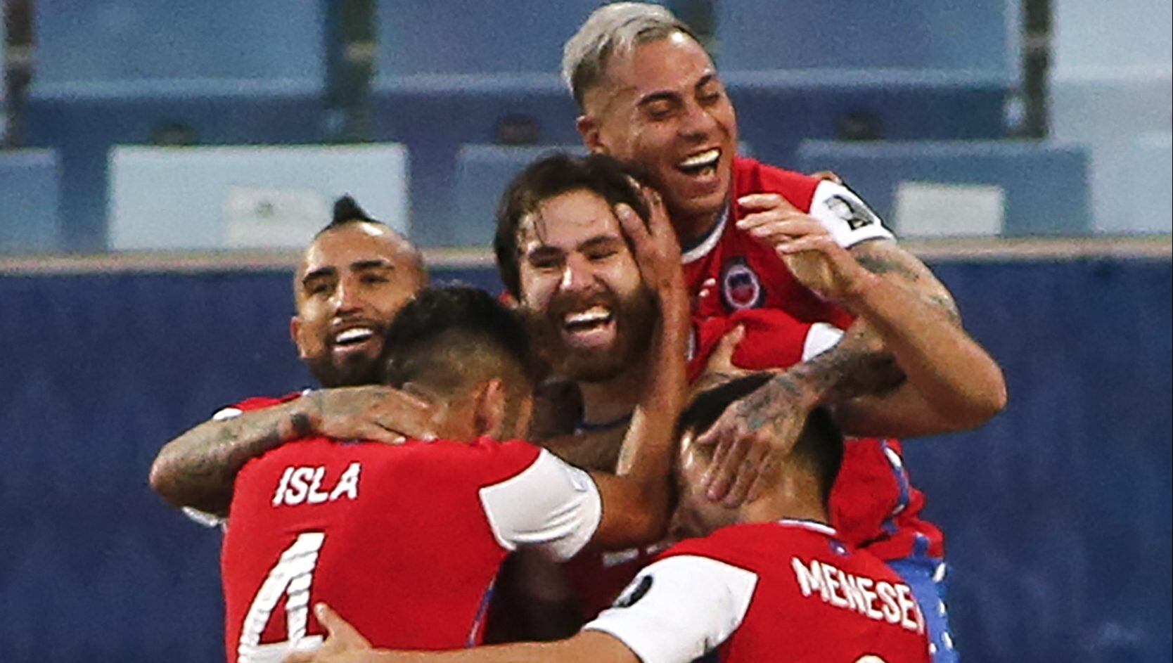 Chile's Ben Brereton (C) celebrates with teammates after scoring against Bolivia during their Conmebol Copa America 2021 football tournament group phase match at the Pantanal Arena in Cuiaba, Brazil, on June 18, 2021. (Photo by SILVIO AVILA / AFP) (Photo by SILVIO AVILA/AFP via Getty Images)
