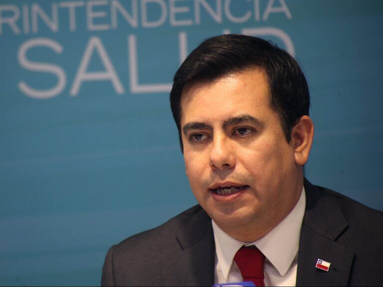 31 de Marzo 2020/ SANTIAGO
El superintendente de Salud, Patricio Fernández, informo sobre el reajuste de planes del sistema Isapre para el período 2020-2021, en la Superintendencia de Salud, Santiago.
FOTO: AILEN DÍAZ/AGENCIAUNO