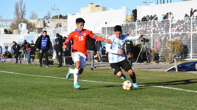 Con un golazo olímpico, la Roja sub 17 vence a Argentina como visitante en duelo amistoso