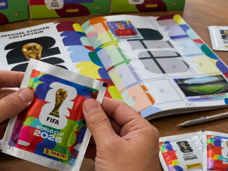 Panini responde a fanáticos por falla en la preventa del álbum del Mundial 2026