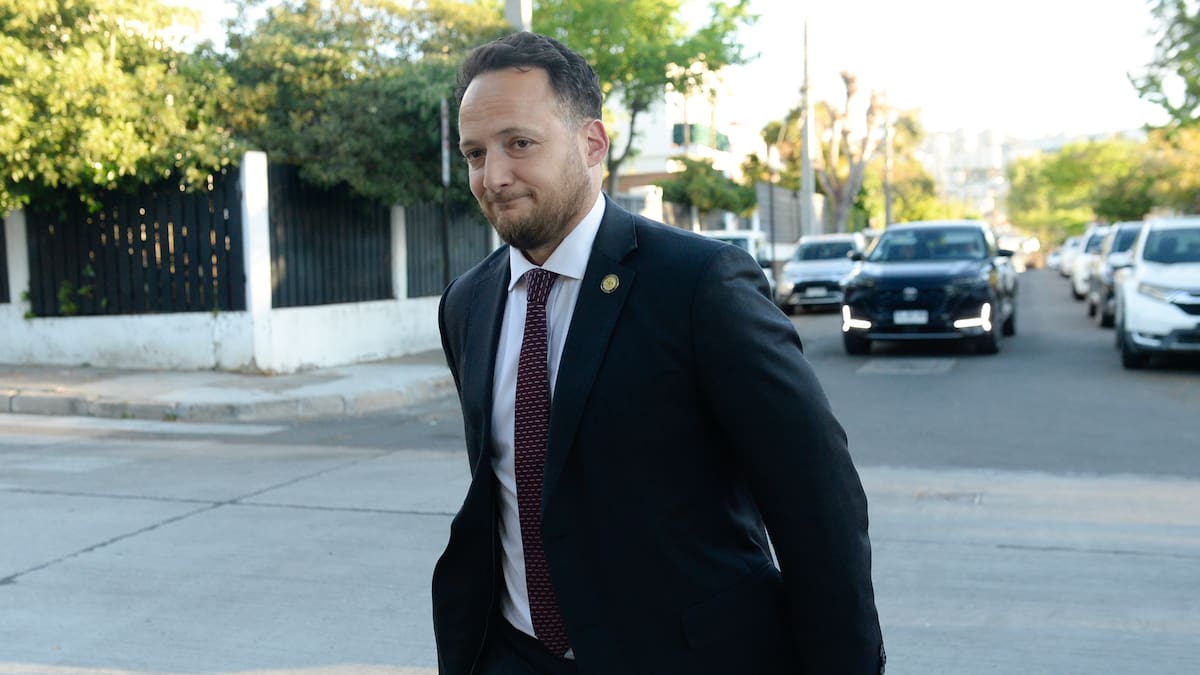 Diputado Guzmán confirma que el gasto público crecerá 1,5% en 2027 tras reunión del Presidente con el oficialismo