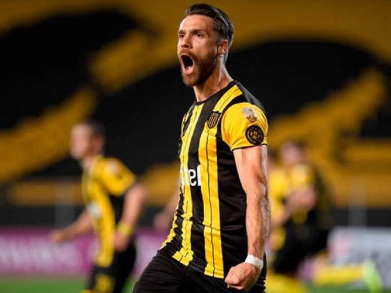 Le salió competencia a Católica: Gary Kagelmacher también interesa en Colo Colo