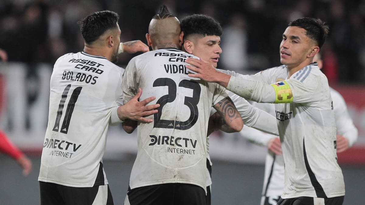 “En Colo Colo estamos a seis puntos de la Libertadores, ese es nuestro objetivo. No pensamos en la Sudamericana”