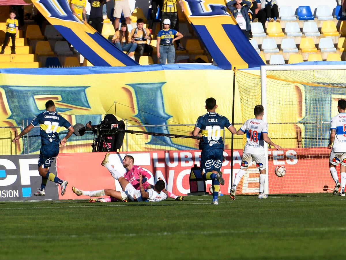 “Qué vergüenza”: las quejas en Everton al arbitraje por el empate ante la UC