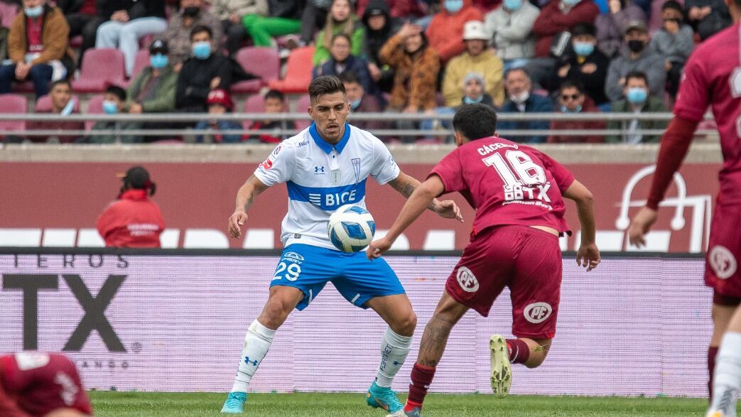 Habrá duelo de punteros: Universidad Católica visita a Deportes La Serena para disputar un partido amistoso
