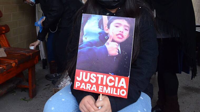 04 DE MAYO DE 2021/LONGAVÍEste martes se realiza el funeral de Emilio Jara, menor de 12 años asesinado en la comuna de Longaví. Hoy también formalizan las principales penas del crimen, que arriesgan penas de presidio
FOTO: ALEX BELTRÁN/AGENCIAUNO