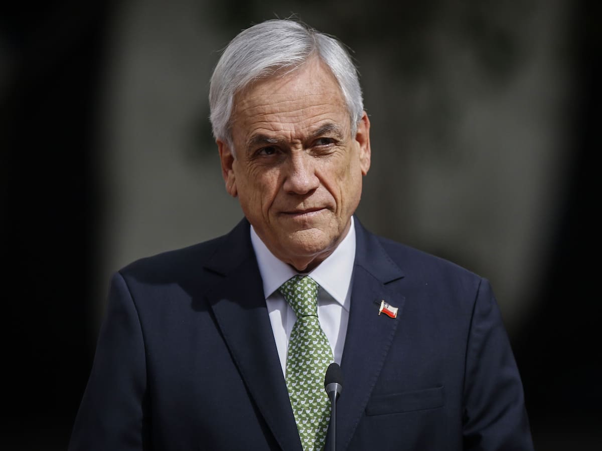 Piden sobreseer a Piñera en causas por violaciones de derechos humanos durante el estallido social y por corrupción en venta de minera dominga